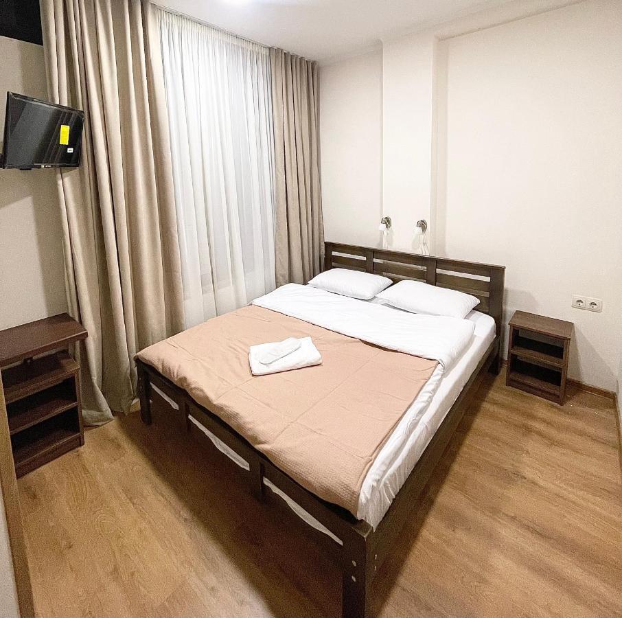 Art Family Hotel 트빌리시 외부 사진