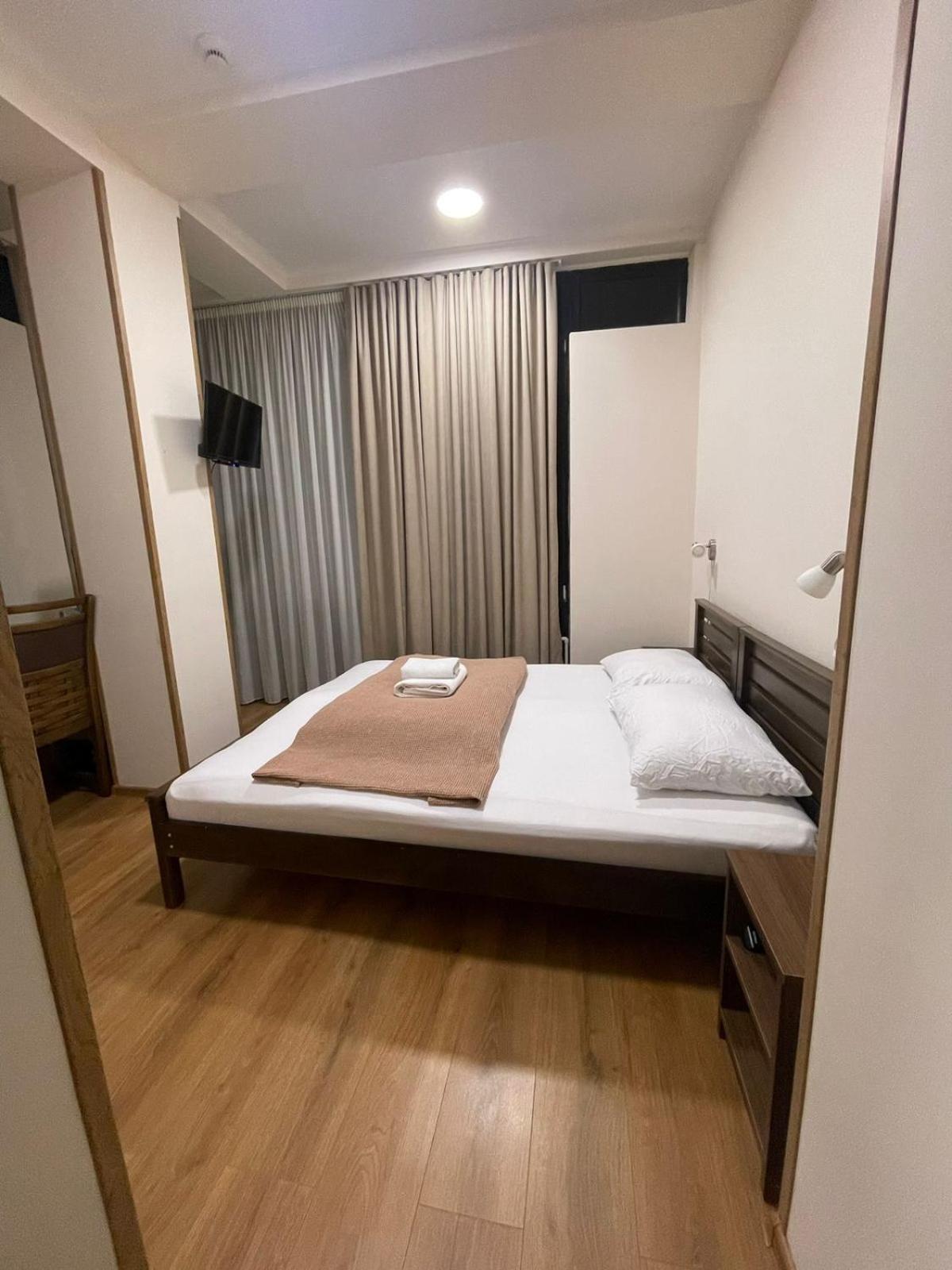 Art Family Hotel 트빌리시 외부 사진